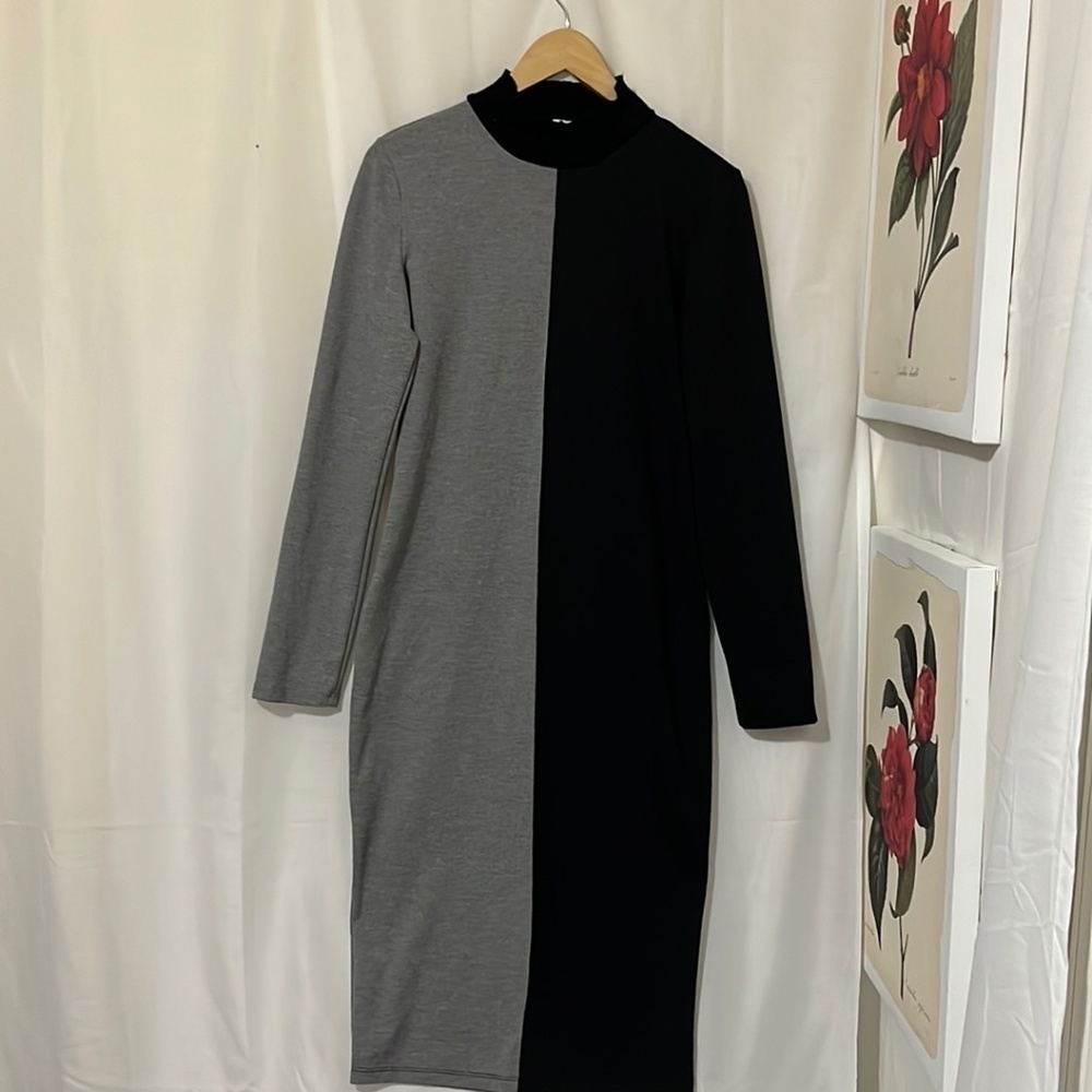 Vintage Zara Two Toned High Neck Maxi Form Fitting Dress a115